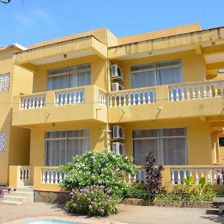Pawenzi Serviced Apartments Mombasa Eksteriør bilde